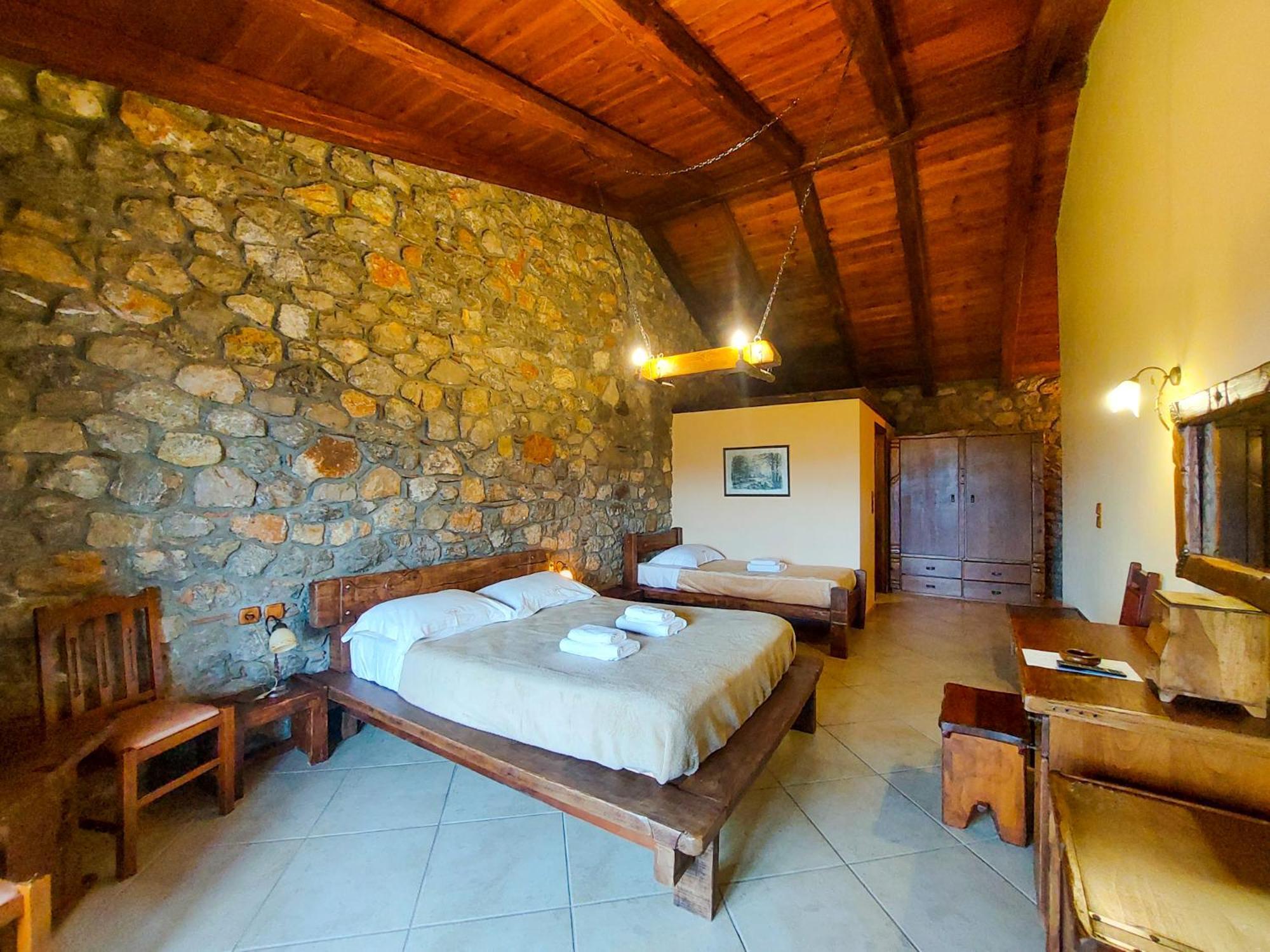 Metohi Hotel Marioláta Екстериор снимка