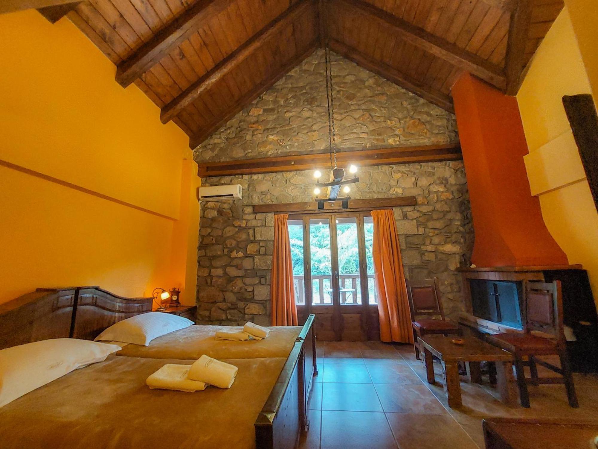 Metohi Hotel Marioláta Екстериор снимка