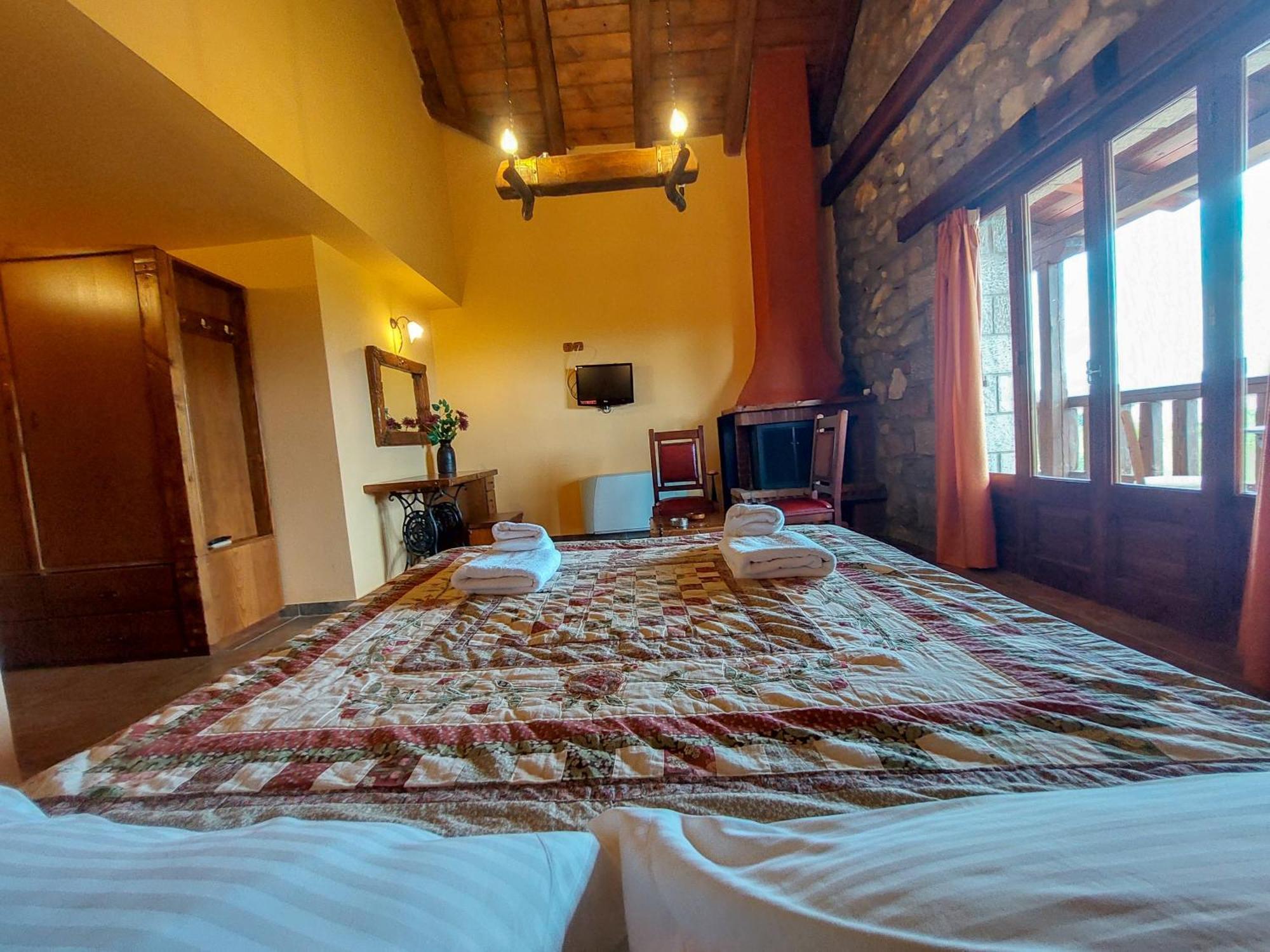 Metohi Hotel Marioláta Екстериор снимка