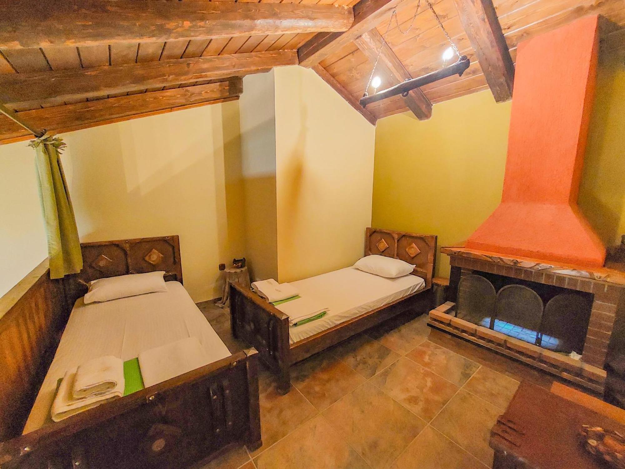 Metohi Hotel Marioláta Екстериор снимка