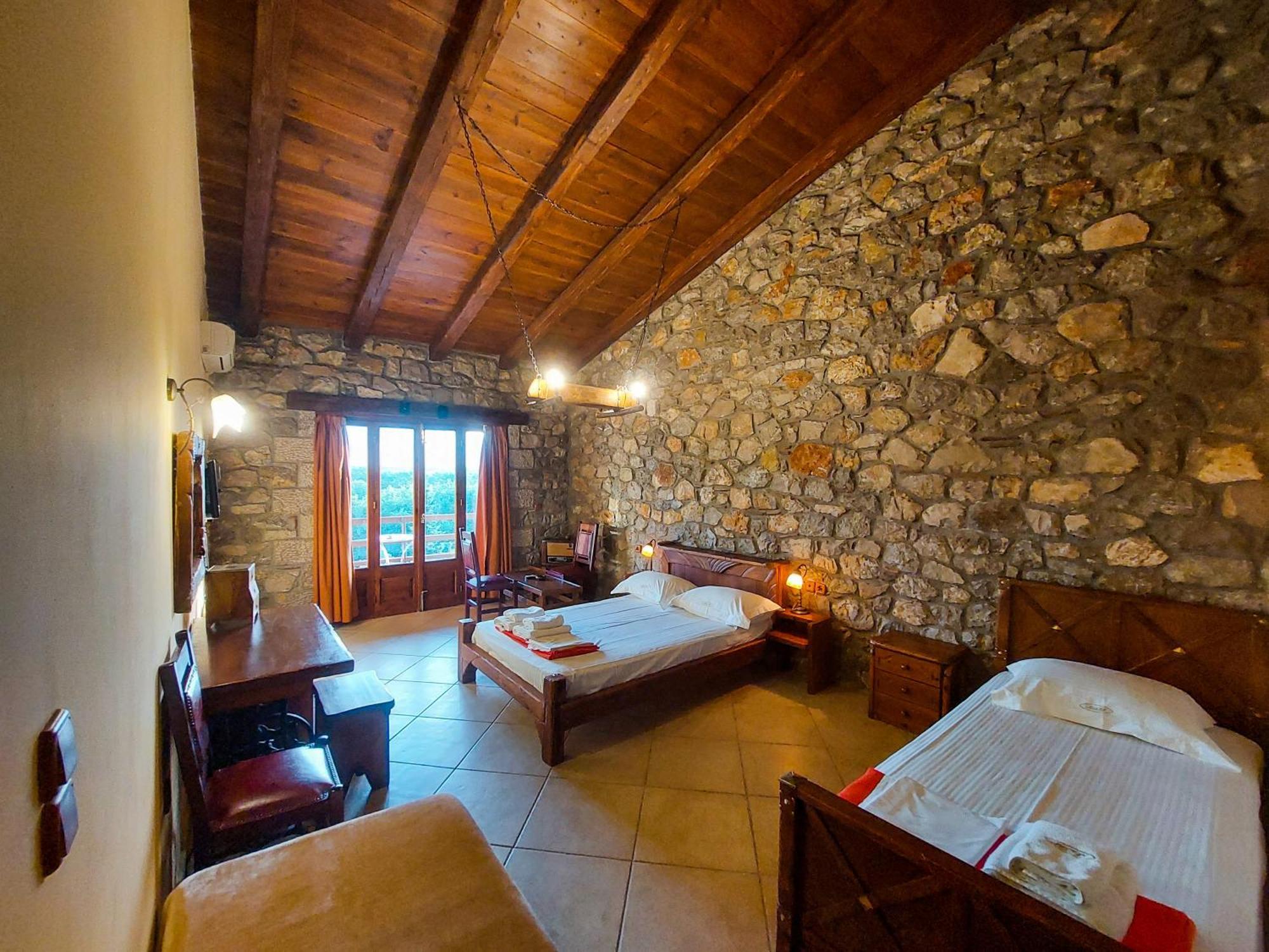 Metohi Hotel Marioláta Екстериор снимка